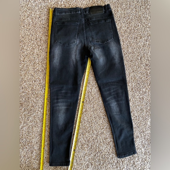 men's Skinny Stretchy Jeans by Original Design, stone washed. Black - size 32 - Picture 6 of 10